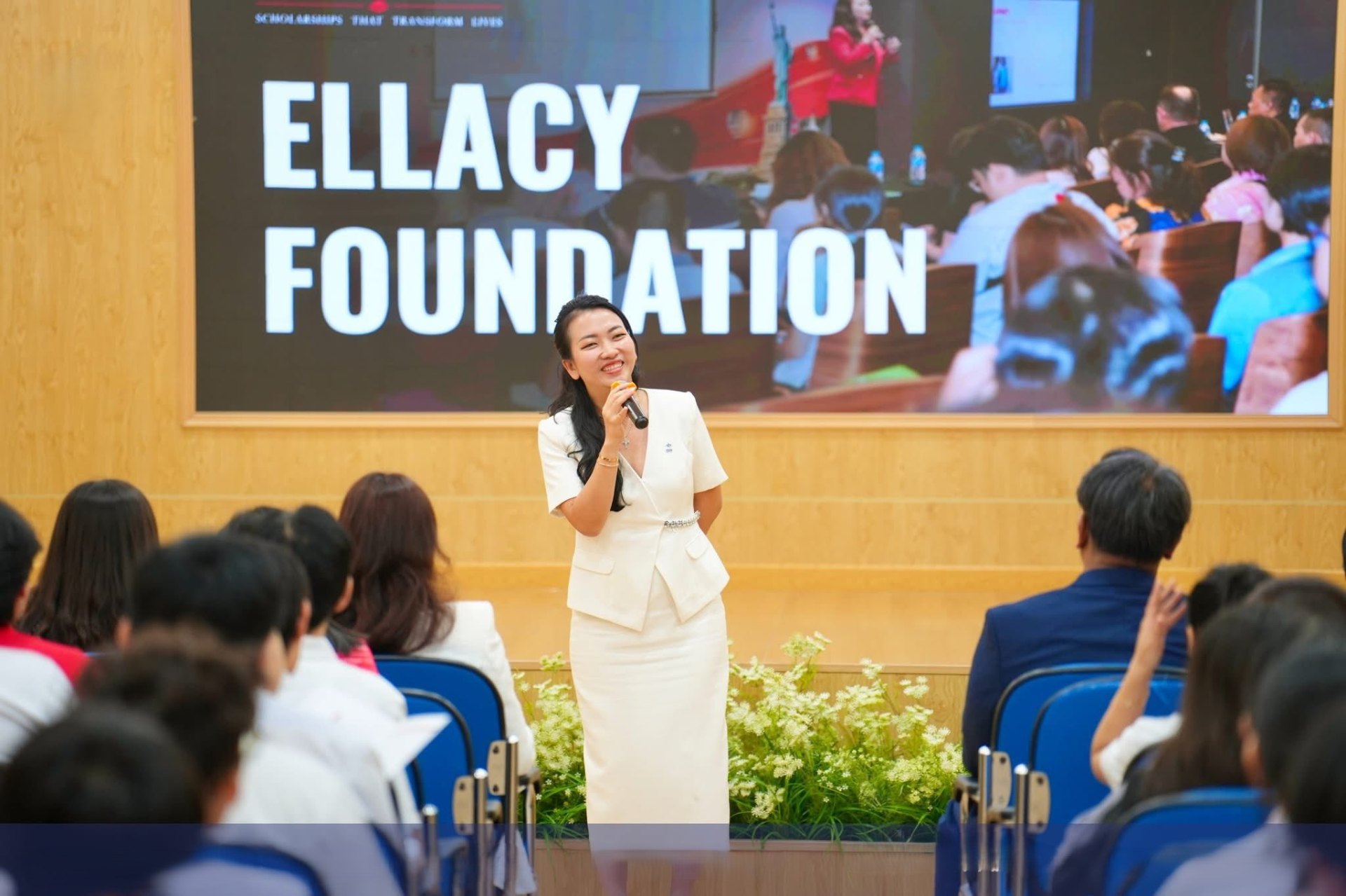 Seminars, Speaking & Student Engagement